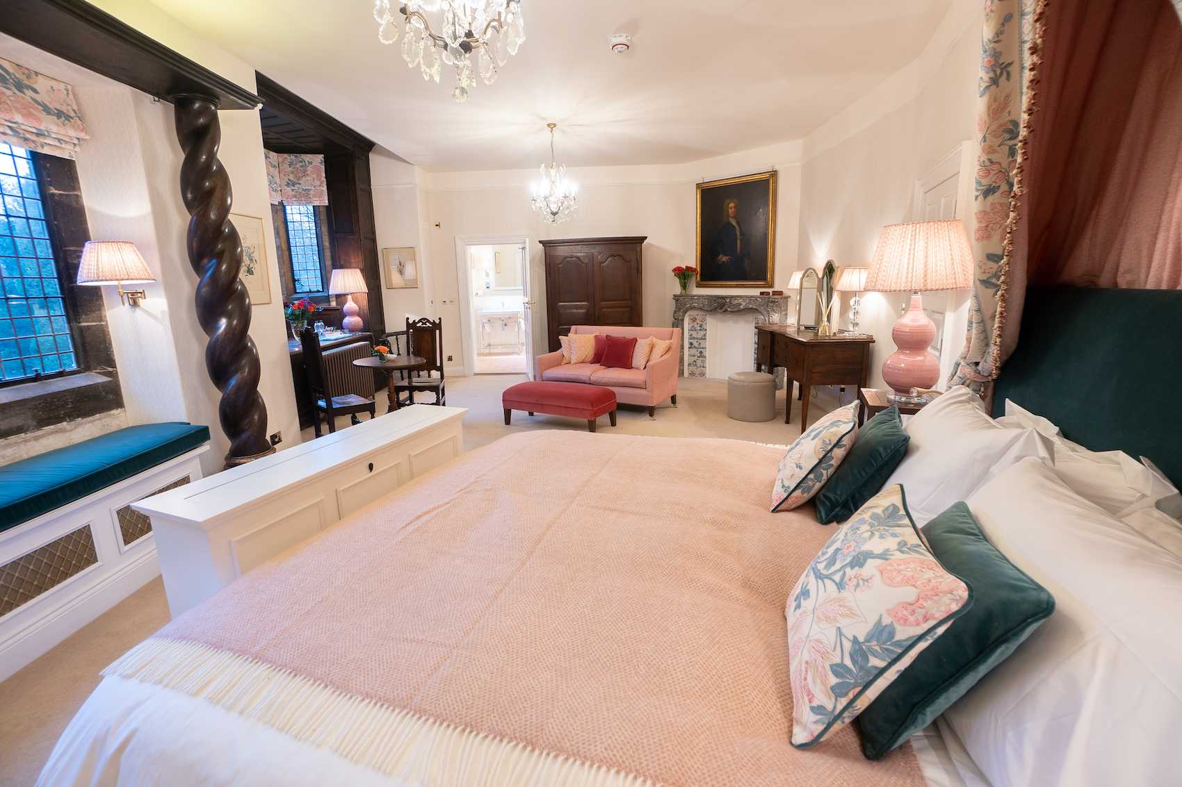 Stable Arches Boutique Accommodation at Hooton Pagnell Hall green room, hooton pagnell hall, luxury bed and breakfast, doncaster, yorkshire